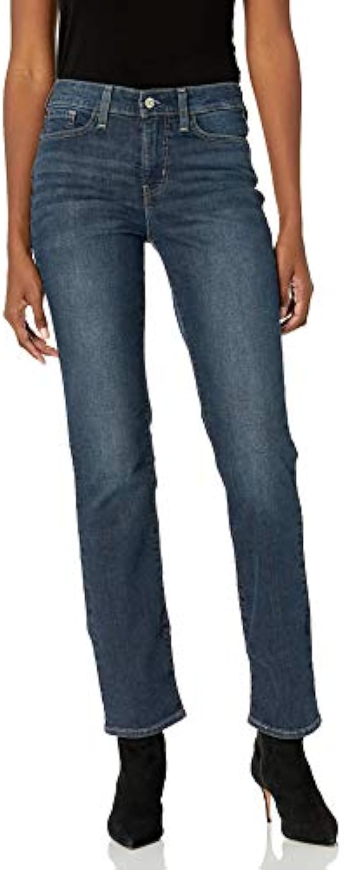 Signature by Levi Strauss &amp; Co. Gold Label Women's Curvy Totally Shaping Straight Jeans (Standard and Plus)