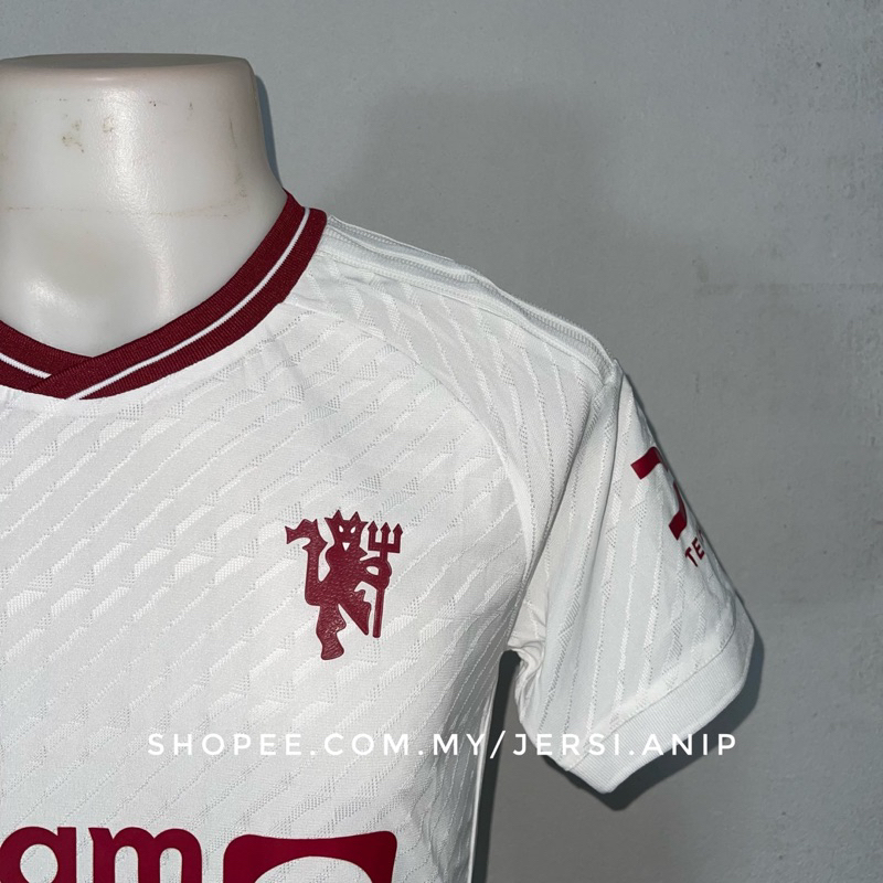 Man Utd Third 23/24 Player Issue &amp; Fan Issue