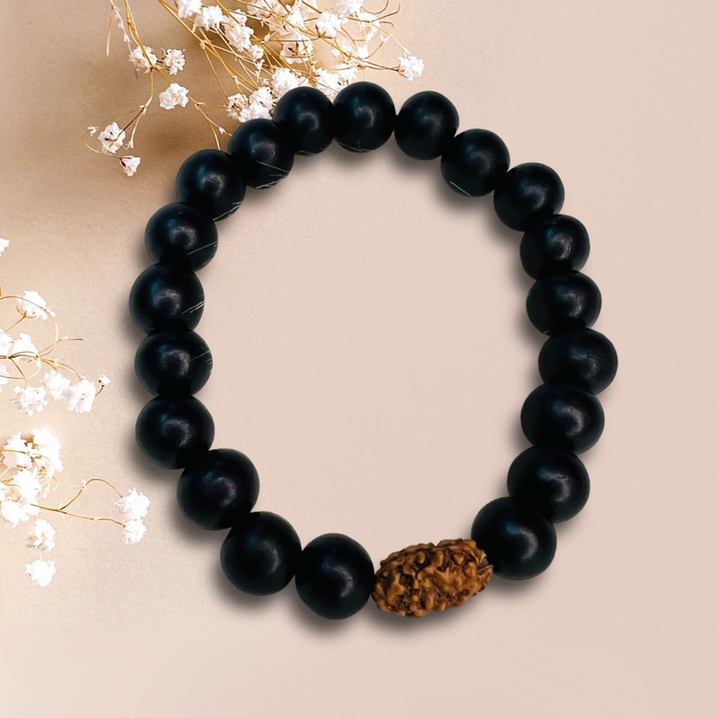 Karungali Bracelet with 2 Mukhi Rudraksha