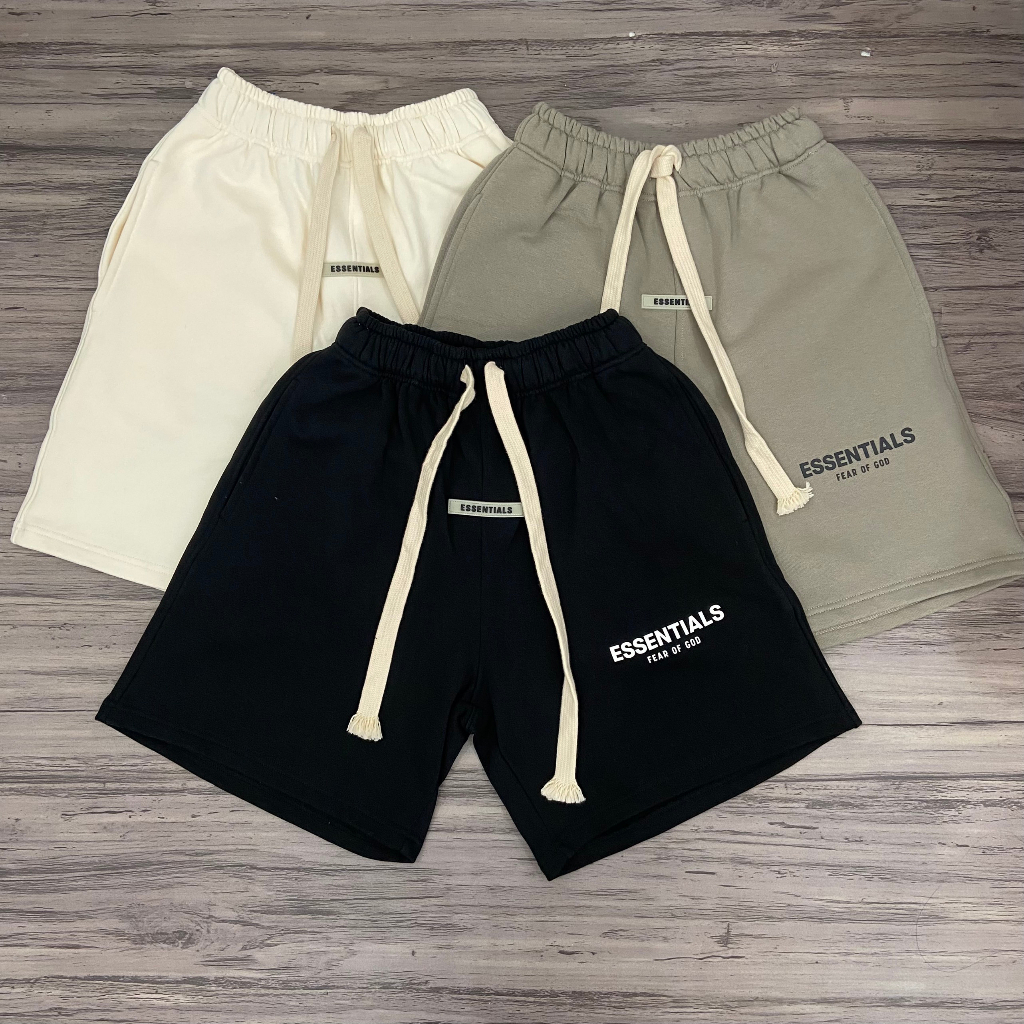 Essentials Fear Of God Shorts full color tag, premium zip bag